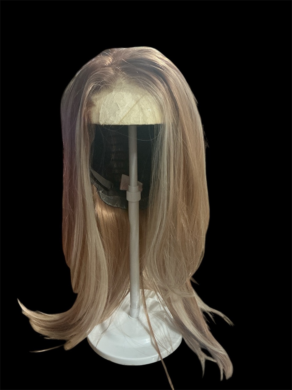 NWT Kara Bare Blonde Crownstay Wig -